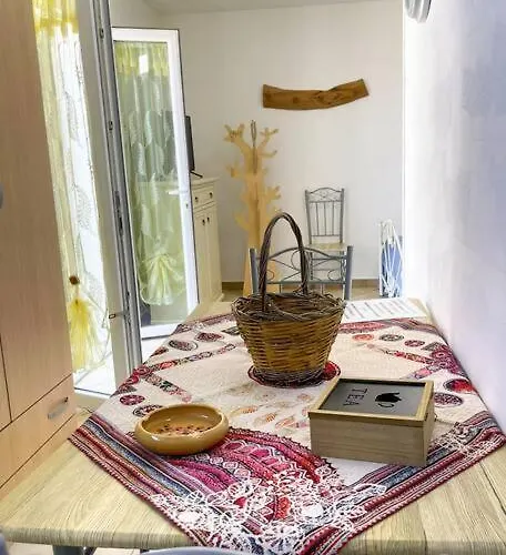 Depandance Maria Con Terrazza 公寓